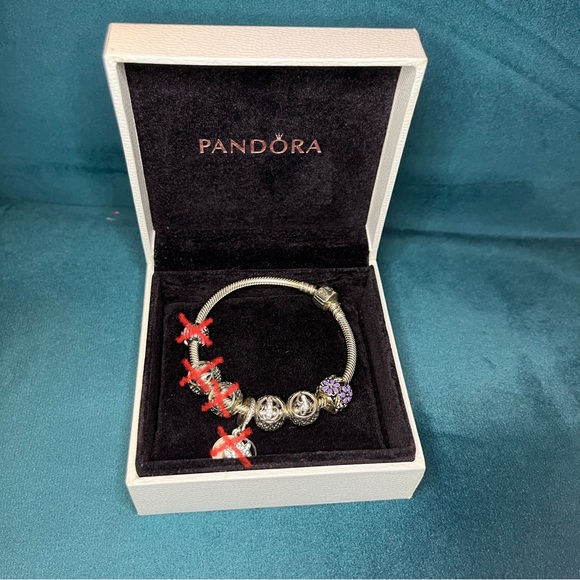 PANDORA Snake Chain charmed Bracelet - Picture 2 of 4